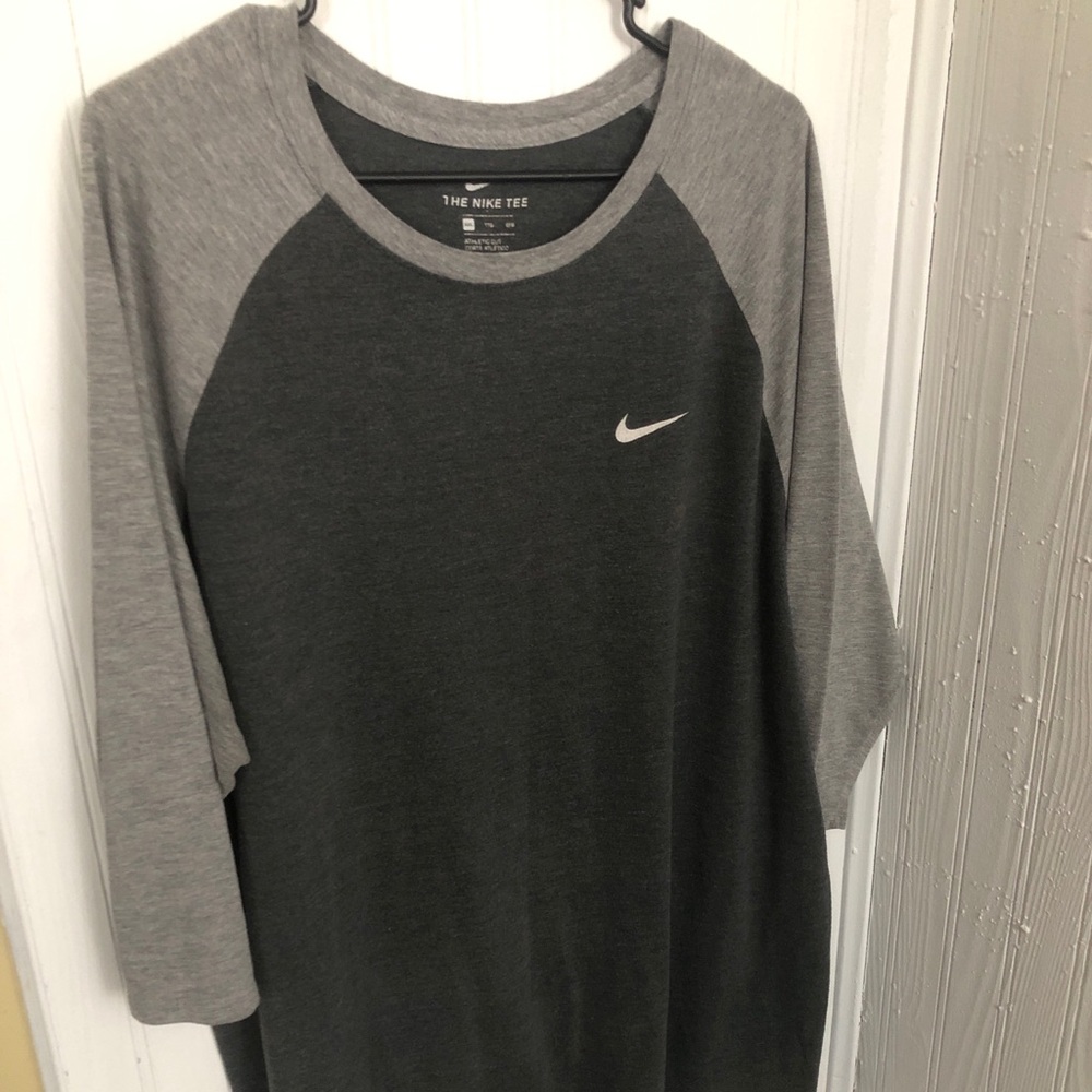 NIKE TEE SHIRT ATHLETIC CUT TRI BLEND SIZE XXL MEN JERSEY INCREDIBLE! UNIQUE!